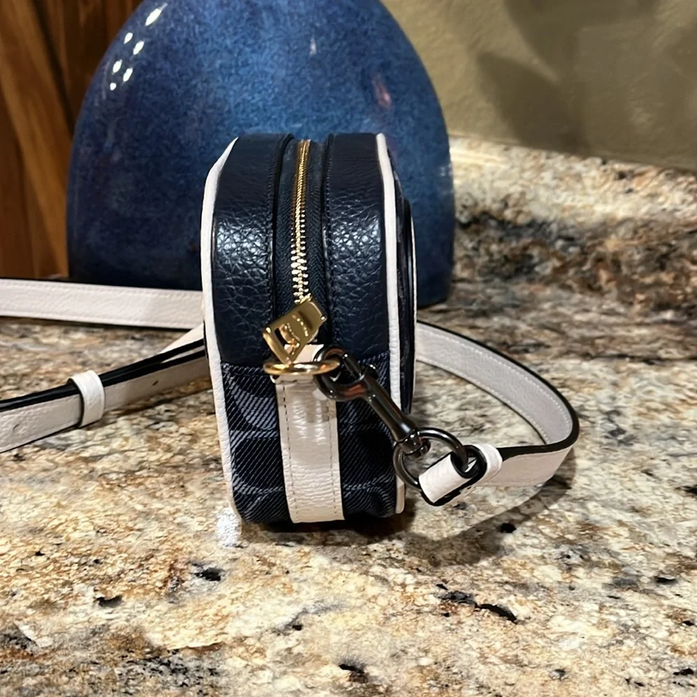 Coach euc mini